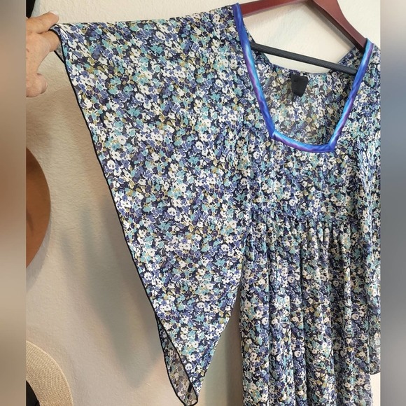 ANNA SUI FLORAL BUTTERFLIES SLEEVELESS EMBROIDERED DETAIL SQUARE NECKLIN… - Picture 14 of 16